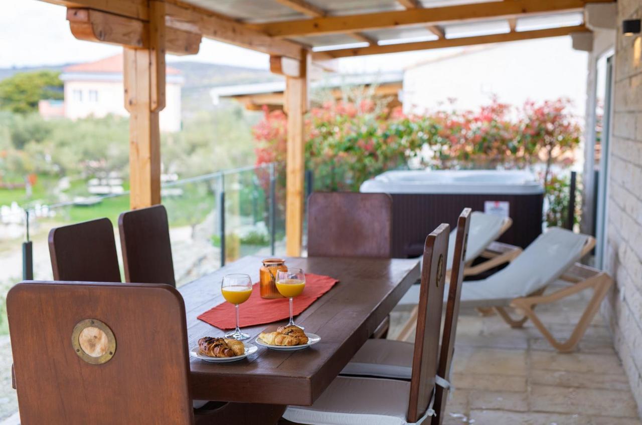 Holiday Homes Kanajt Punat Luaran gambar